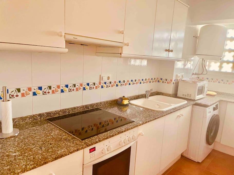 Apartamento En Primera Linea De Playa Dénia Esterno foto