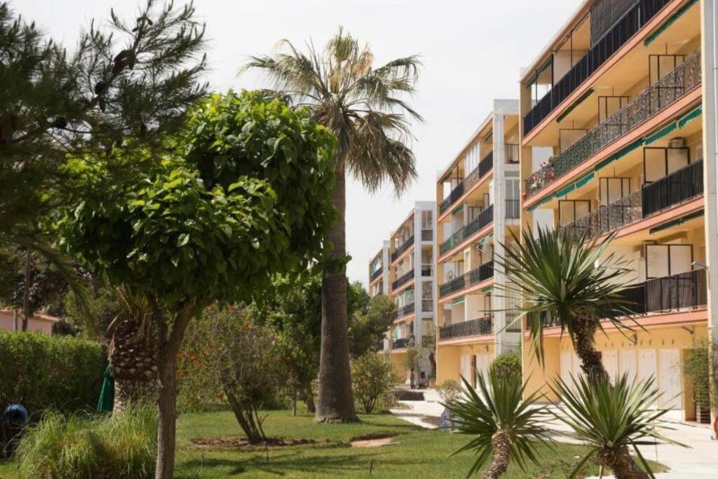 Apartamento En Primera Linea De Playa Dénia Esterno foto